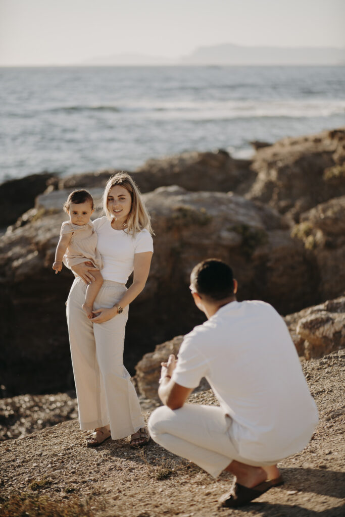 séance photo en famille sur les plages alentours de Toulon